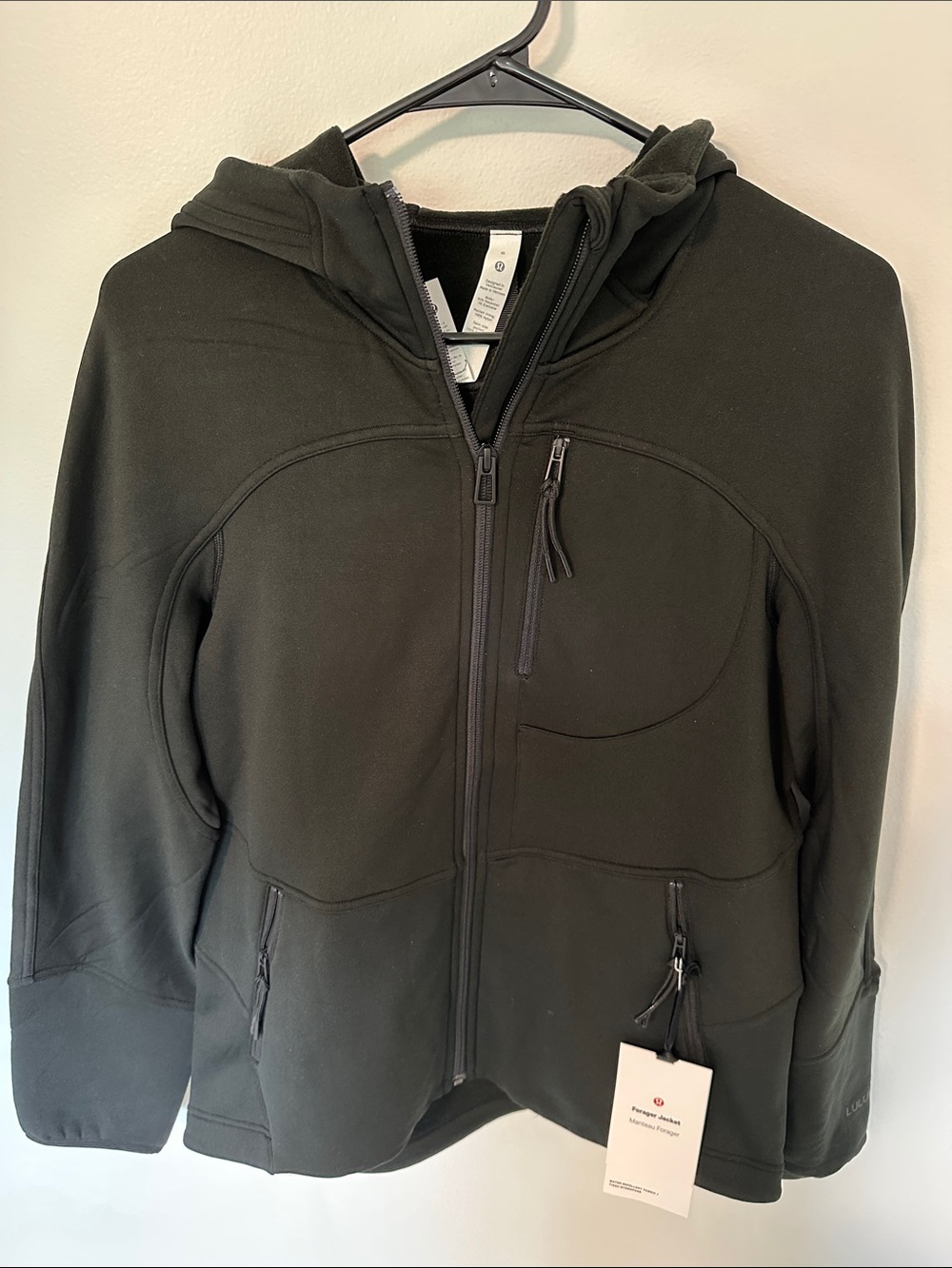 NWT Lululemon Forager Black Hooded Zip-Up Jacket Sz. 6